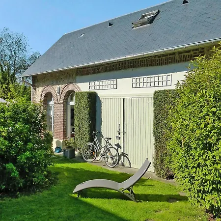 Holiday Home Near Alabaster Coast Beaches, Cleaning Included Holiday home